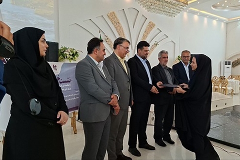 برگزاری آیین تجلیل از خبرنگاران غرب استان سمنان و بزرگداشت روز صنایع کوچک/ مرداد 1404
